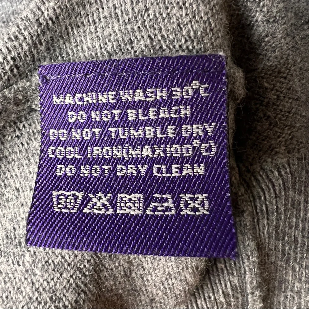 Alan Flusser Cotton/Cashmere Blend V-Neck Sweater Men’s Gray